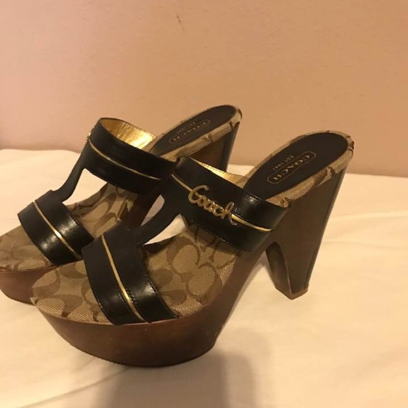 Coach Sandals - Picture 5 of 5
